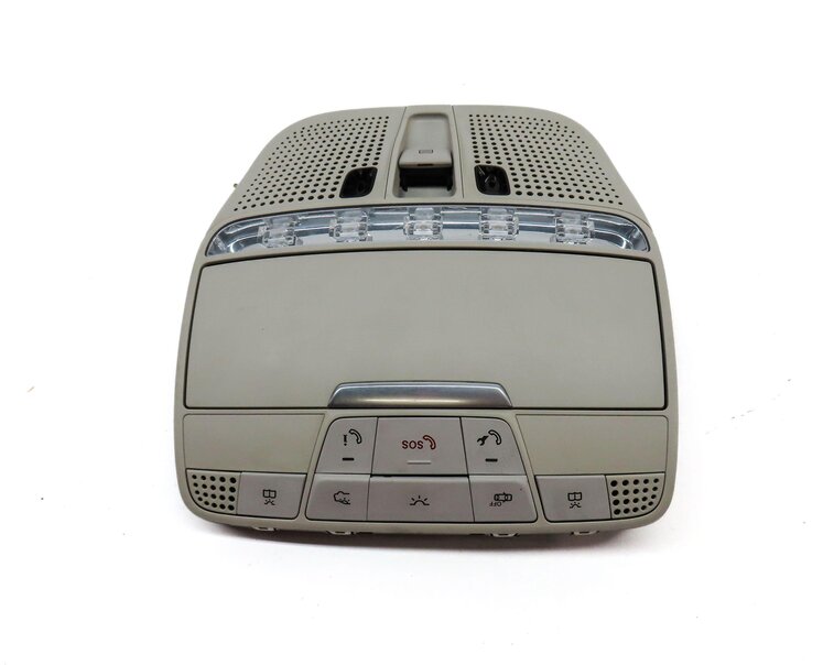 Thumbnail 4: 2015 MERCEDES C300 SEDAN (W205) FRONT ROOF CENTER PRIMARY DOME LIGHT (GRAY)