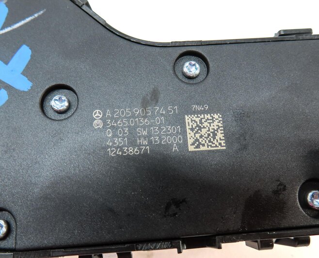 Thumbnail 6: 2015 MERCEDES C300 SEDAN (W205) FRONT RIGHT PASSENGER SEAT ADJUST SWITCH SILVER
