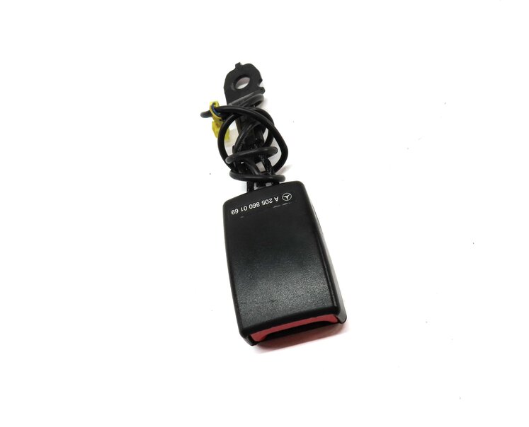 Thumbnail 3: 15-21 MERCEDES C GLC (W205 X253) RIGHT FRONT PASSENGER SEATBELT RECEIVER (BLACK)