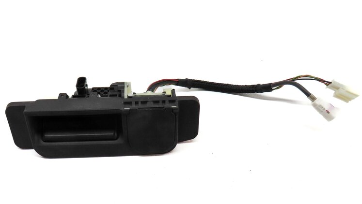Thumbnail 3: 14-16 MERCEDES C S GLC CLASS (W205 W222 X253) REAR TRUNK HANDLE w/ BACKUP CAMERA