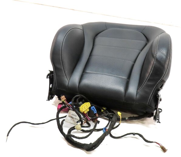 2015 MERCEDES C300 SEDAN (W205) FRONT LEFT UPPER STANDARD SEAT CUSHION (BLACK)