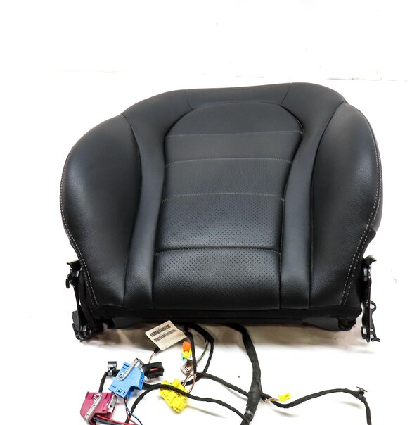 Thumbnail 4: 2015 MERCEDES C300 SEDAN (W205) FRONT RIGHT UPPER STANDARD SEAT CUSHION (BLACK)
