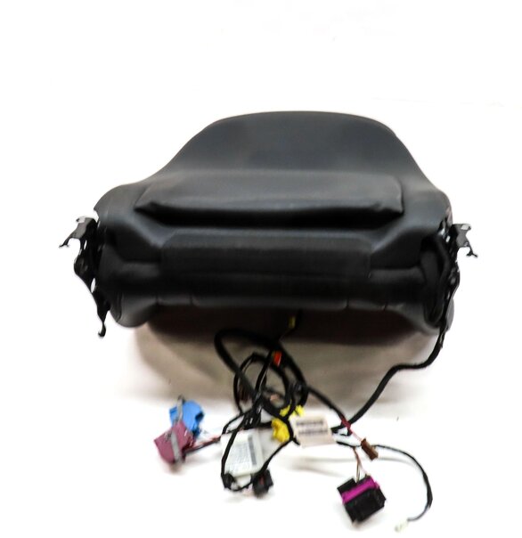 Thumbnail 6: 2015 MERCEDES C300 SEDAN (W205) FRONT RIGHT UPPER STANDARD SEAT CUSHION (BLACK)