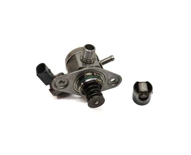 Thumbnail 2: 15-22 MERCEDES C300 E300 GLC SLC (W205 W213 X253) 2.0L HIGH PRESSURE FUEL PUMP