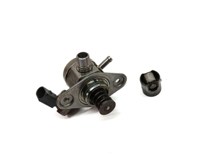 Thumbnail 3: 15-22 MERCEDES C300 E300 GLC SLC (W205 W213 X253) 2.0L HIGH PRESSURE FUEL PUMP