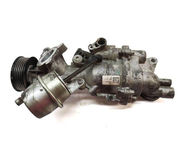 Thumbnail 4: 2015 MERCEDES C300 (W205) 2.0L M274 TURBO ENGINE WATER PUMP w/ THERMOSTAT