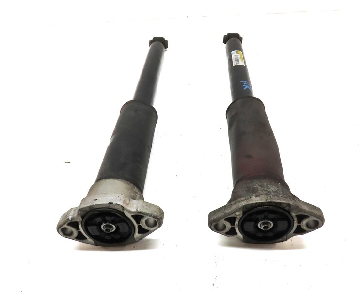 Thumbnail 5: 2015 MERCEDES C300 SEDAN W205 REAR LEFT RIGHT AWD STANDARD SUSPENSION SHOCK SET2