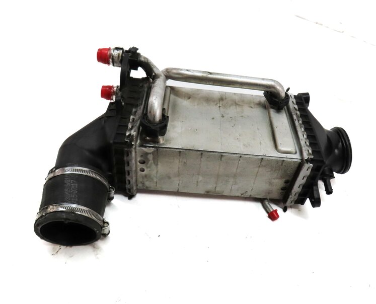 Thumbnail 2: 2015-2020 MERCEDES C300 E300 GLC (W205 W213 X253) 2.0L ENGINE TURBO INTERCOOLER