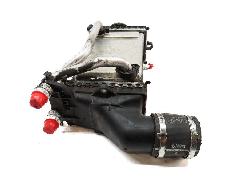 Thumbnail 4: 2015-2020 MERCEDES C300 E300 GLC (W205 W213 X253) 2.0L ENGINE TURBO INTERCOOLER