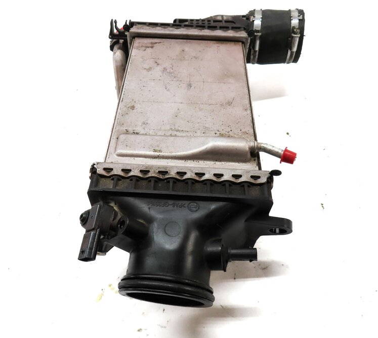 Thumbnail 7: 2015-2020 MERCEDES C300 E300 GLC (W205 W213 X253) 2.0L ENGINE TURBO INTERCOOLER