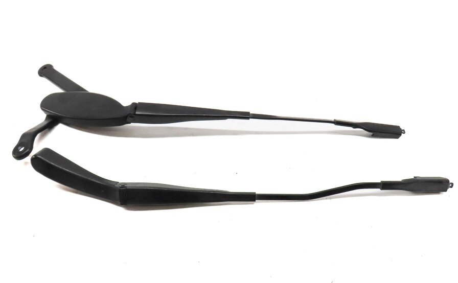 Thumbnail 2: 13-16 MERCEDES C-CLASS (W204 W205) FRONT LEFT & RIGHT WINDSHIELD WIPER ARM SET-2