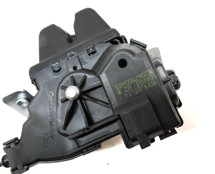 Thumbnail 7: 2015 MERCEDES C300 SEDAN (W205) REAR HATCH TRUNK LOCK LATCH ACTUATOR 82047500485