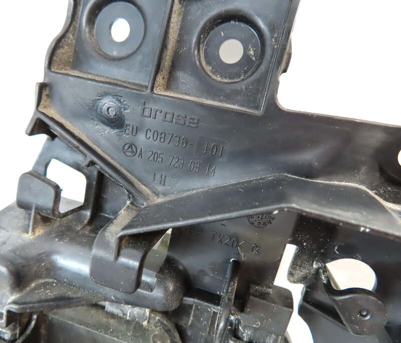 Thumbnail 6: 15-22 MERCEDES C E GLC GLE GLS S (W205 W213 W167 W222 X253) LEFT REAR DOOR LATCH