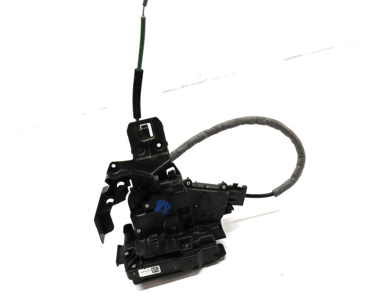 Thumbnail 3: 15-22 MERCEDES C E GLC GLE GLS (W205 W213 W167 W222 X253) RIGHT REAR DOOR LATCH