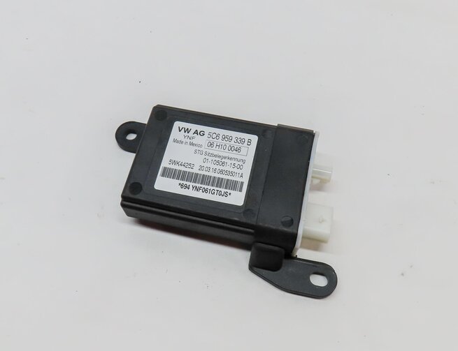 2012 AUDI A6 (C7) FRONT RIGHT PASSENGER SEAT OCCUPANCY SENSOR MODULE 5C6959339B