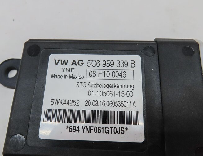 Thumbnail 4: 2012 AUDI A6 (C7) FRONT RIGHT PASSENGER SEAT OCCUPANCY SENSOR MODULE 5C6959339B