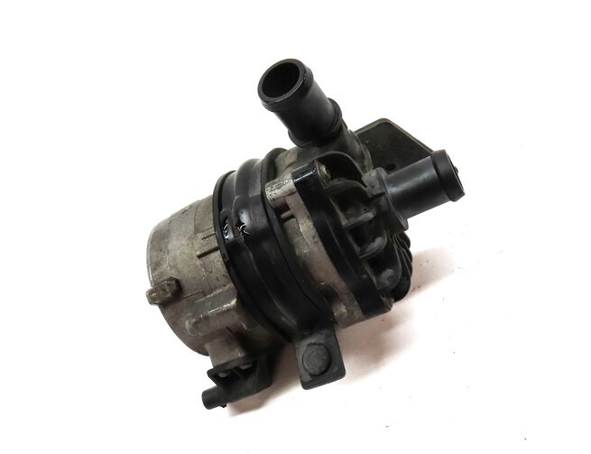 Thumbnail 3: 2012 AUDI A6 (C7) 3.0L SUPER CGXB ENGINE AUXILIARY AUX WATER PUMP 8K0965567