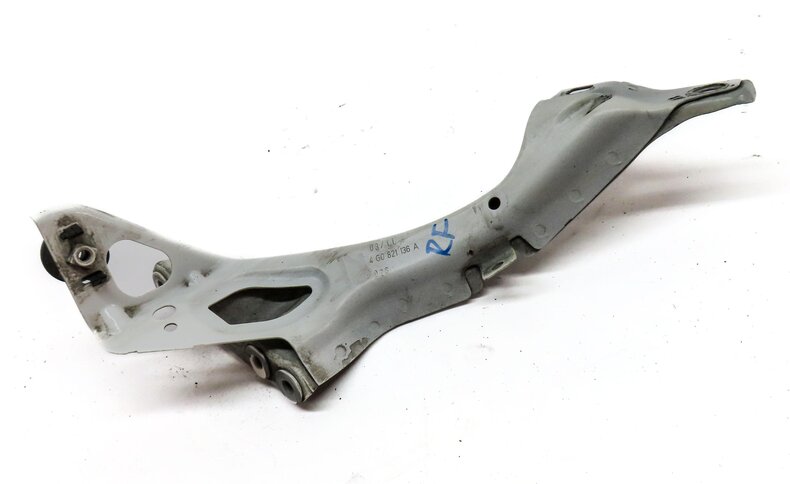 Thumbnail 3: 2012 AUDI A6 (C7) FRONT RIGHT PASSENGER SIDE FENDER MOUNT BRACKET (IBIS WHITE)