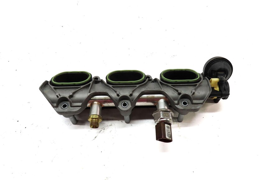 Thumbnail 4: 12-17 AUDI A6 A7 Q5 S5 SQ5 (C7 4G8 B8 8T 8R) LEFT INTAKE MANIFOLD DIFFUSER RAIL