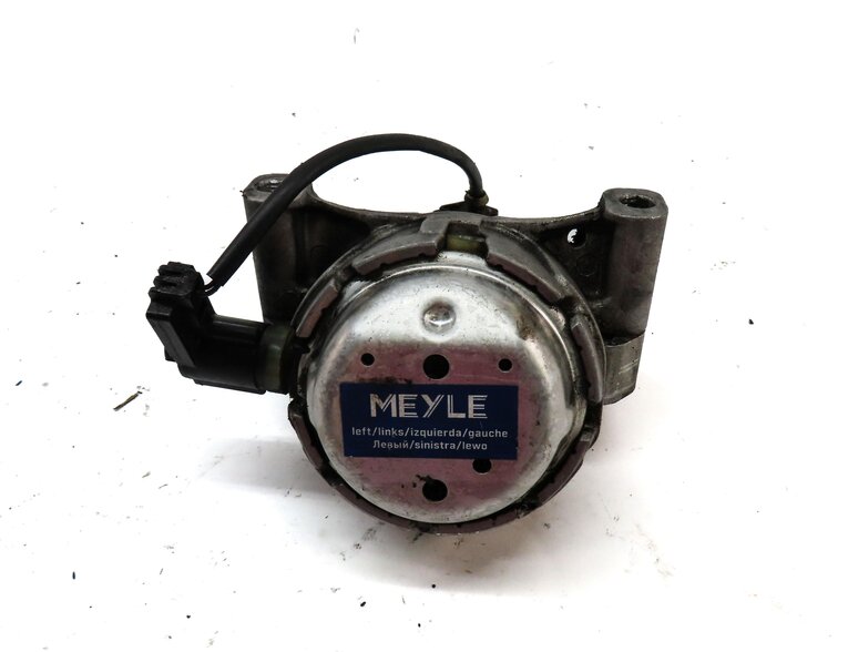 Thumbnail 5: 2012 AUDI A6 (C7) 3.0L SUPER CGXB LEFT ENGINE MOTOR MOUNT