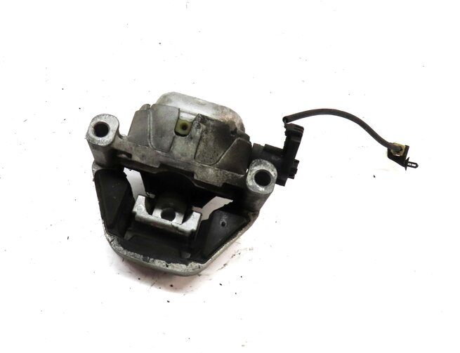 Thumbnail 2: 2012 AUDI A6 (C7) 3.0L SUPER CGXB RIGHT ENGINE MOTOR MOUNT