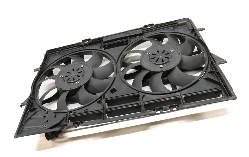 Thumbnail 3: 12-18 AUDI A6 A7 (C7) 3.0L SUPERCHARGED ENGINE - RADIATOR COOLING FAN w/ SHROUD