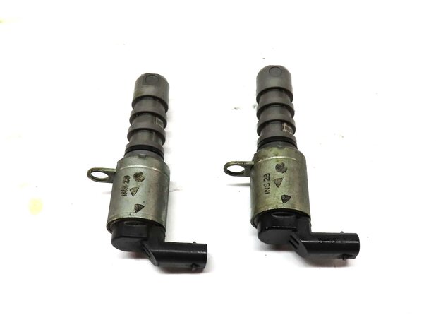 Thumbnail 2: 2014 AUDI S4 (B8 8K) 3.0L SUPERCHARGED CTUB ENGINE CAMSHAFT VVT SOLENOID SET 2