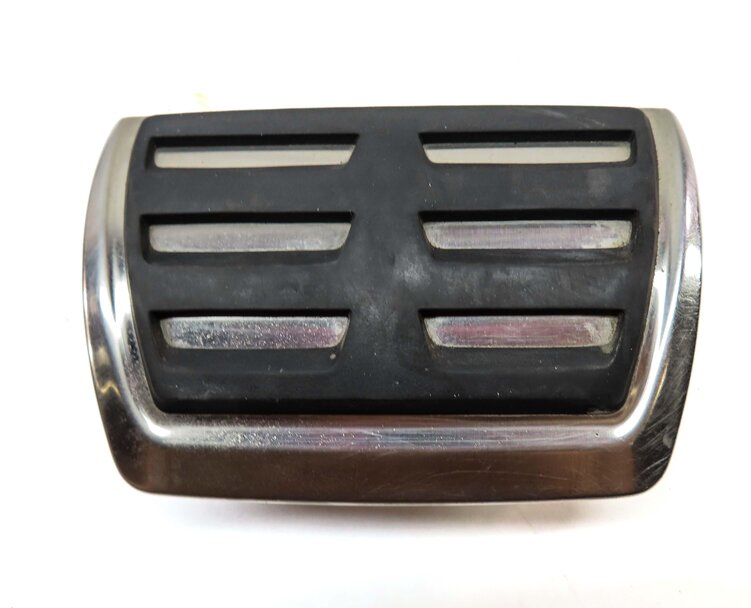 Thumbnail 7: 2014 AUDI S4 (B8 8K) FRONT LEFT BLACK & SILVER PEDAL TRIM COVER SET 3