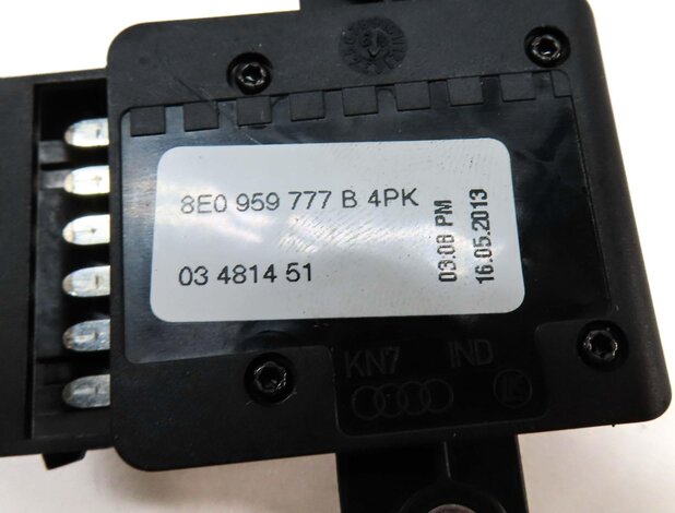Thumbnail 6: 2014 AUDI S4 (B8 8K) FRONT LEFT SEAT ADJUST SWITCH w/ LUMBAR (BLACK & SILVER)