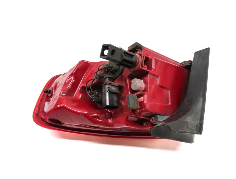 Thumbnail 5: 2013-2016 AUDI A4 S4 (B8 8K) LEFT DRIVER OUTER TAILLIGHT BRAKE LIGHT LAMP - LED