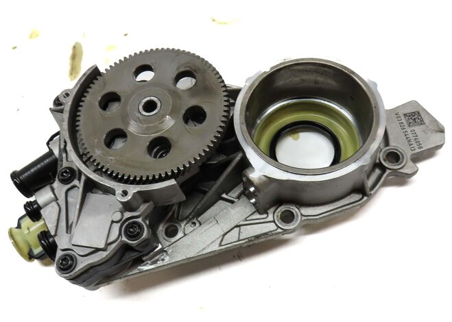 Thumbnail 3: 14-17 AUDI S4 S5 (B8 8K 8T) PWW 7 SPEED DUAL CLUTCH TRANSMISSION OIL PUMP