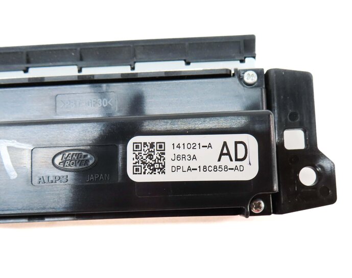 Thumbnail 4: 2015 LAND RANGE ROVER (L405) FRONT LEFT DRIVER TOUCH SCREEN CONTROL MODULE