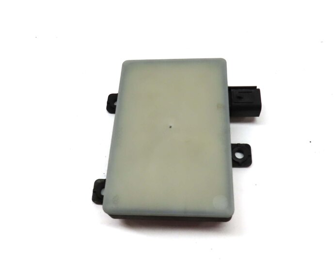 Thumbnail 5: 2015 LAND RANGE ROVER (L405) REAR RIGHT BLIND SPOT RADAR SENSOR MODULE