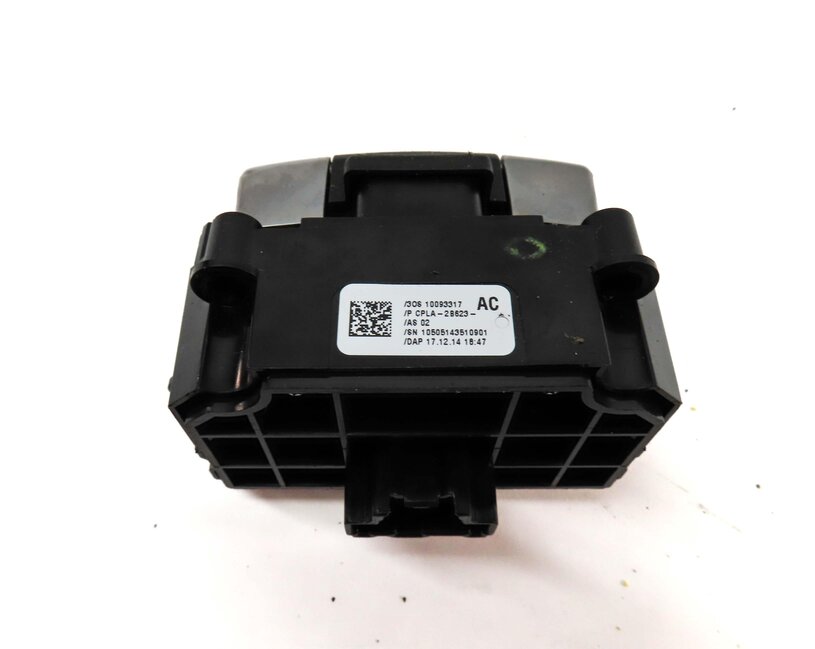 Thumbnail 6: 2015 LAND RANGE ROVER (L405) EMERGENCY HILL PARKING E-BRAKE SWITCH BUTTON