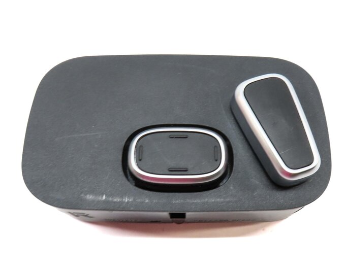 Thumbnail 4: 2015 LAND RANGE ROVER (L405) REAR RIGHT SEAT ADJUST ADJUSTMENT SWITCH (BLACK)