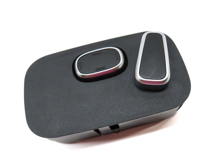 Thumbnail 3: 2015 LAND RANGE ROVER (L405) REAR LEFT SEAT ADJUST ADJUSTMENT SWITCH (BLACK)