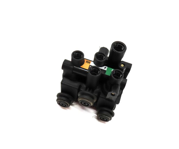 Thumbnail 1: 2015 LAND RANGE ROVER (L405) REAR AIR SUSPENSION VALVE BLOCK CPLA5B710BC