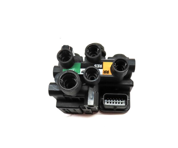 Thumbnail 4: 2015 LAND RANGE ROVER (L405) REAR AIR SUSPENSION VALVE BLOCK CPLA5B710BC