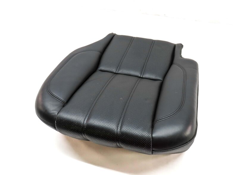 2015 LAND RANGE ROVER (L405) REAR RIGHT LOWER SEAT CUSHION (EBONY BLACK LEATHER)