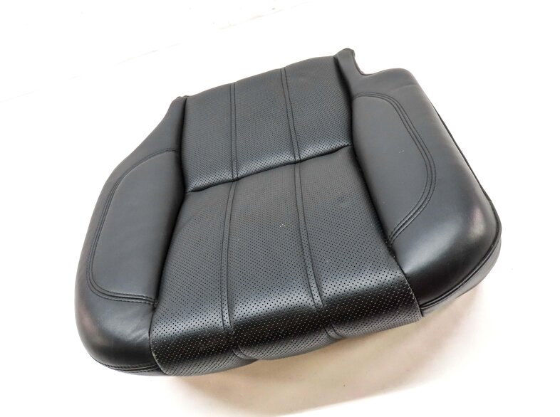 Thumbnail 3: 2015 LAND RANGE ROVER (L405) REAR RIGHT LOWER SEAT CUSHION (EBONY BLACK LEATHER)