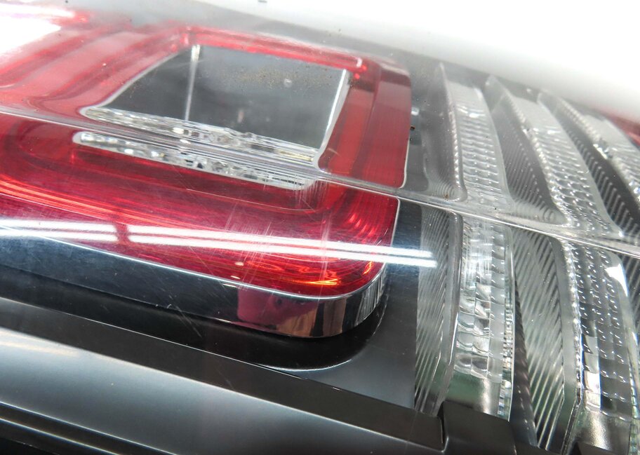 Thumbnail 8: 2013-2017 RANGE ROVER (L405) LEFT DRIVER LED TAILLIGHT BRAKE LIGHT LAMP
