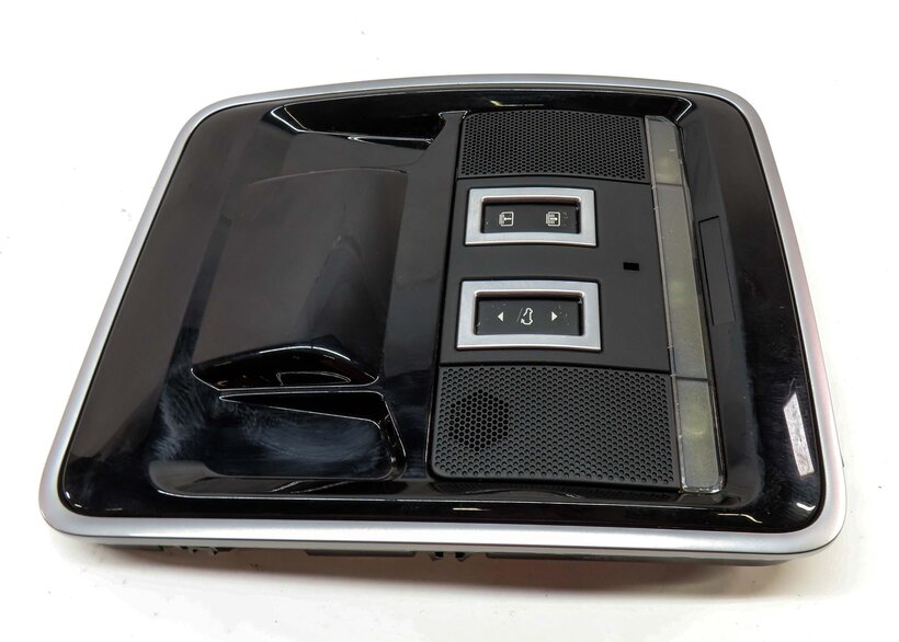 Thumbnail 4: 2015 LAND RANGE ROVER (L405) FRONT CENTER ROOF PRIMARY DOME LIGHT (BLACK)