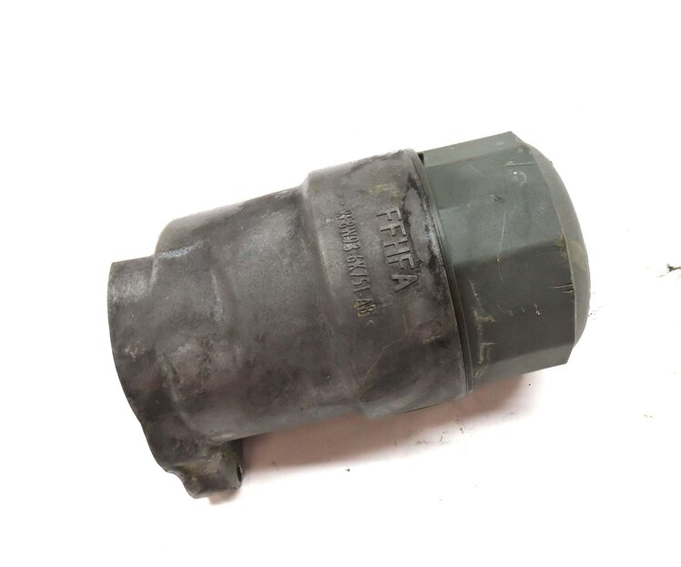 Thumbnail 3: 2015 LAND RANGE ROVER (L405) 5.0L SUPERCHARGED ENGINE OIL FILTER HOUSING w/ CAP