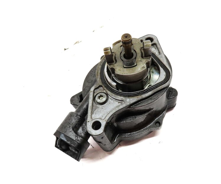 Thumbnail 3: 2010-2019 RANGE ROVER SPORT LR4 JAGUAR XE XF XK - 3.0L / 5.0L BRAKE VACUUM PUMP