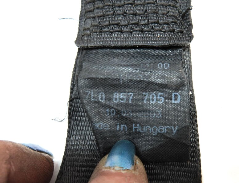 Thumbnail 5: 03-05 PORSCHE CAYENNE (955) LEFT FRONT DRIVER SEATBELT BUCKLE RETRACTOR (BLACK)