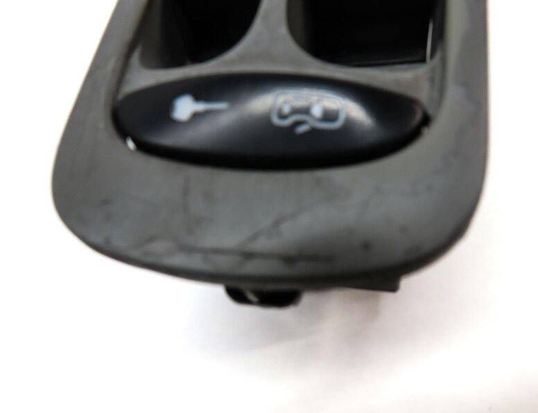 Thumbnail 8: 2003-2010 PORSCHE CAYENNE (955 957) LEFT FRONT DRIVER DOOR WINDOW SWITCH (GREY)