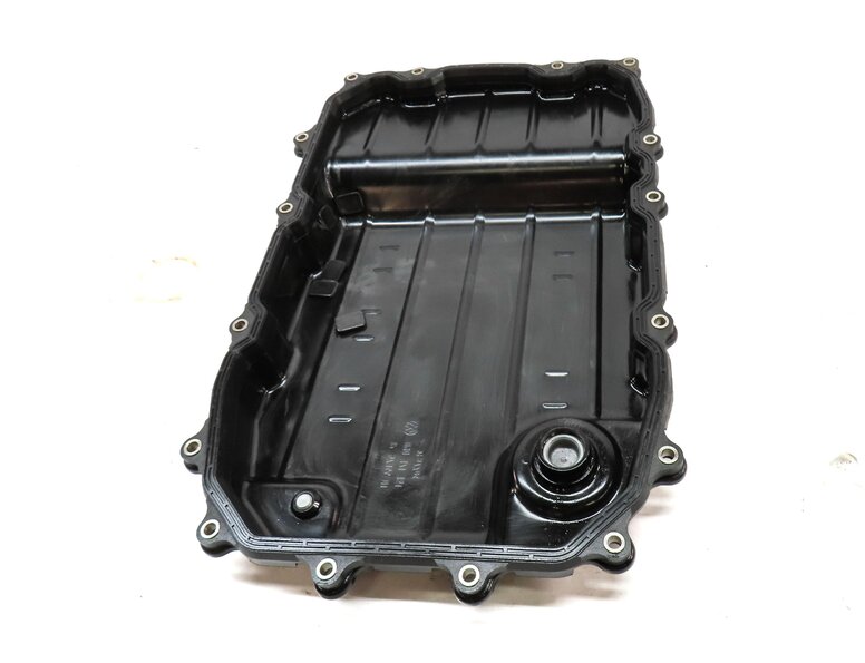 Thumbnail 4: 03-10 PORSCHE CAYENNE (955 957) AUTO AUTOMATIC TRANSMISSION OIL PAN FLUID PAN