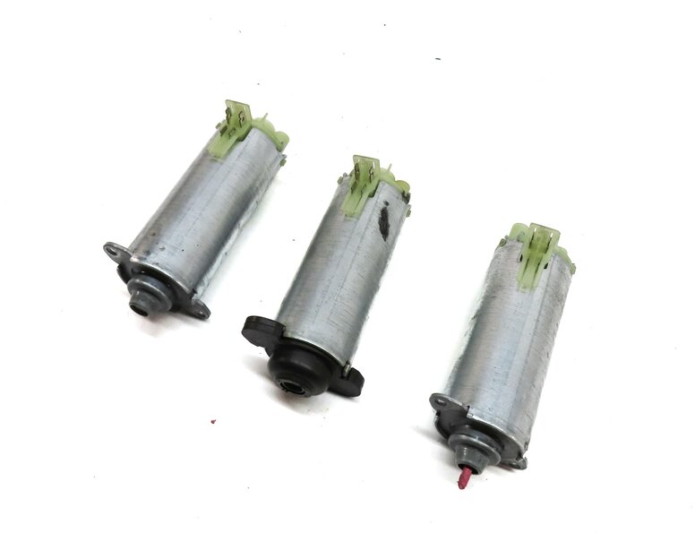 2004 PORSCHE CAYENNE (955) FRONT RIGHT PASSENGER SEAT ADJUST MOTOR SET 3