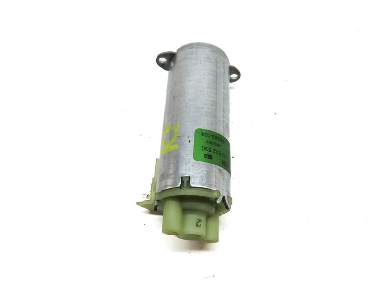 Thumbnail 6: 2004 PORSCHE CAYENNE (955) FRONT RIGHT PASSENGER SEAT ADJUST MOTOR SET 3