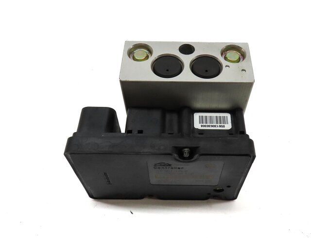 Thumbnail 6: 2004 PORSCHE CAYENNE (955) ABS ANTI LOCK BRAKE PUMP w/ MODULE